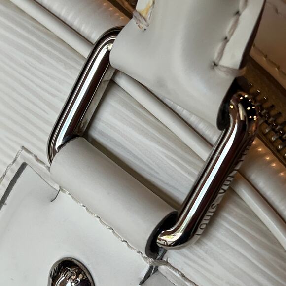 LOUIS VUITTON Ivory Epi Leather Montaigne PM Satchel - Picture 16 of 16